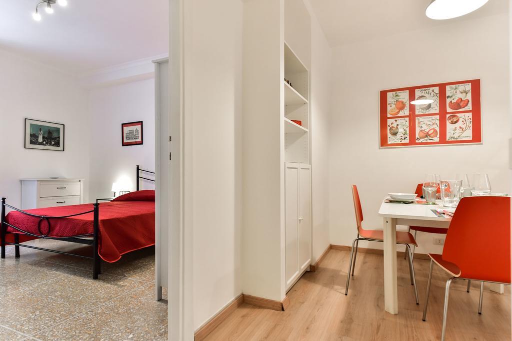 Red & White Vatican Apartment ローマ エクステリア 写真