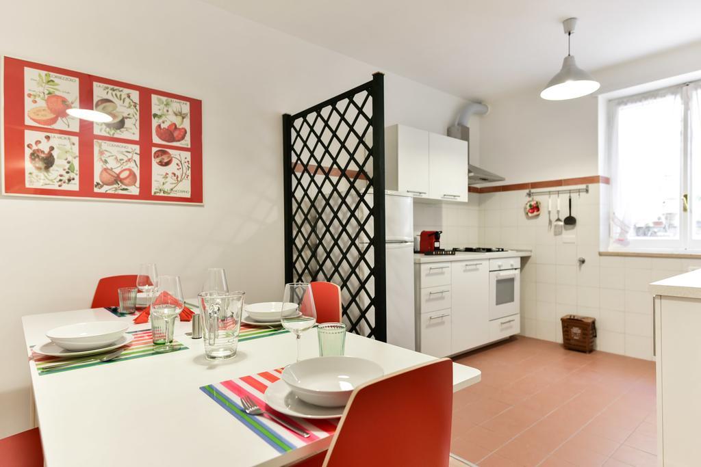 Red & White Vatican Apartment ローマ エクステリア 写真