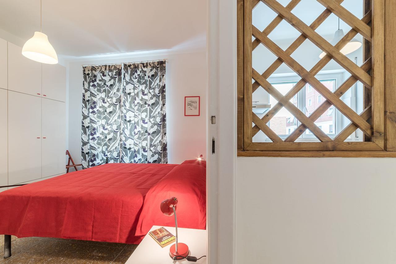 Red & White Vatican Apartment ローマ エクステリア 写真
